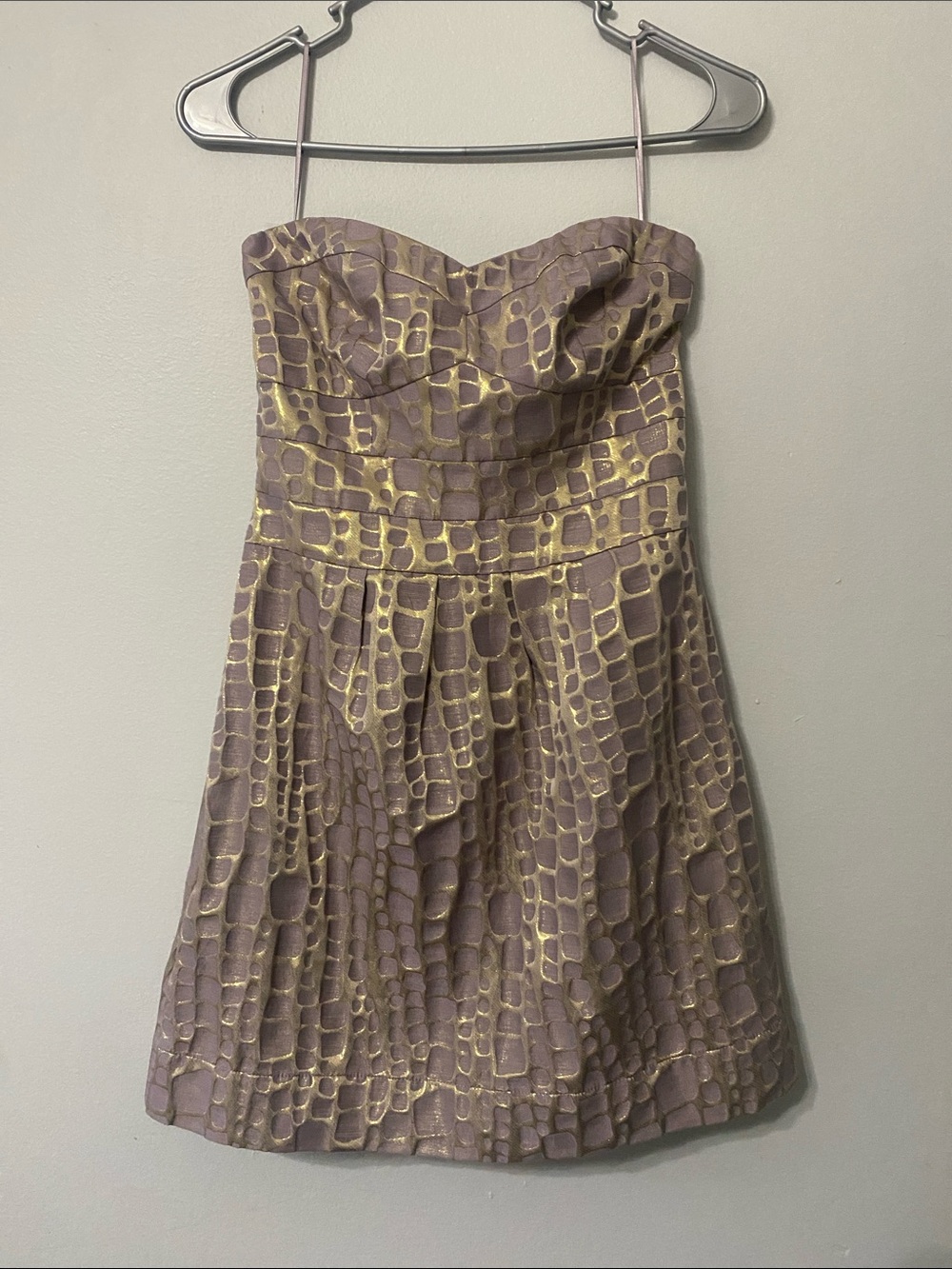 🌞 4/$20 American Eagle Outfitters Strapless Taupe Dress with Gold Pattern SZ 4